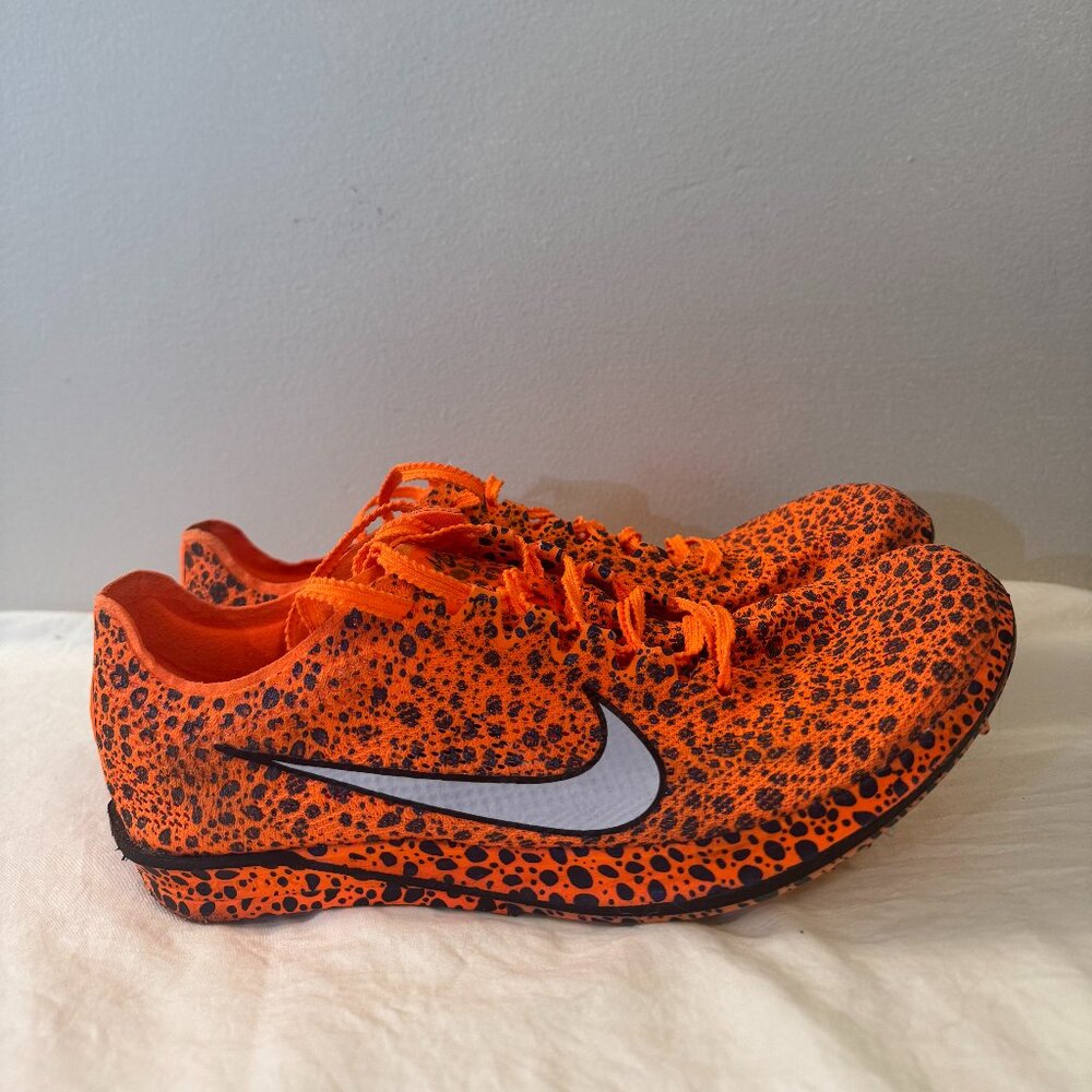 Nike Orange and Black Speckled Athletic Shoes